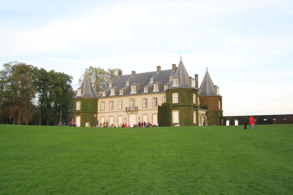 Villa Tiffany Braine-lʼAlleud Exterior foto